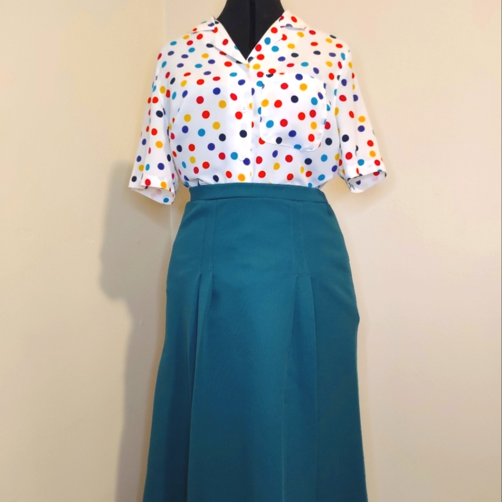 Vintage polkadot short sleeve shirt